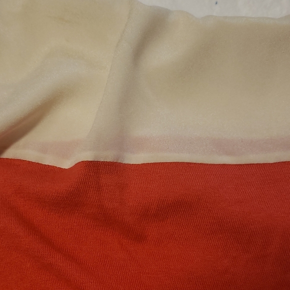 Cute sweater - Picture 3 of 3